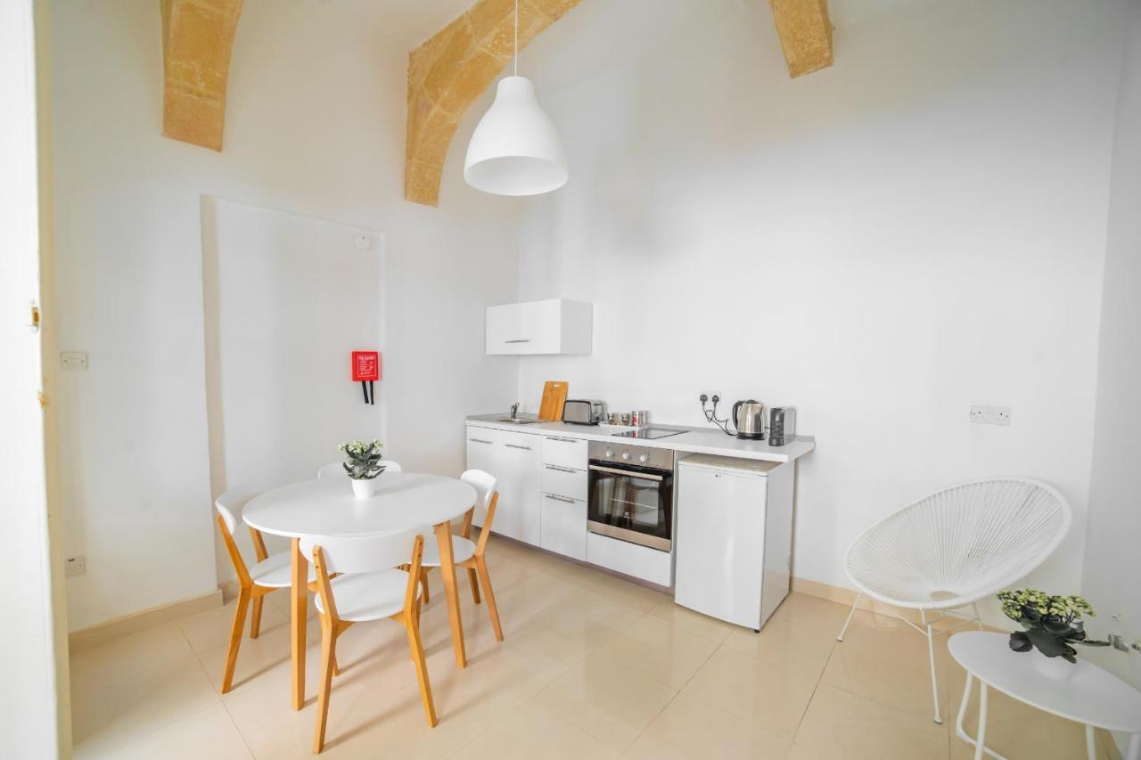 Carmelita Maisonette Валетта Экстерьер фото