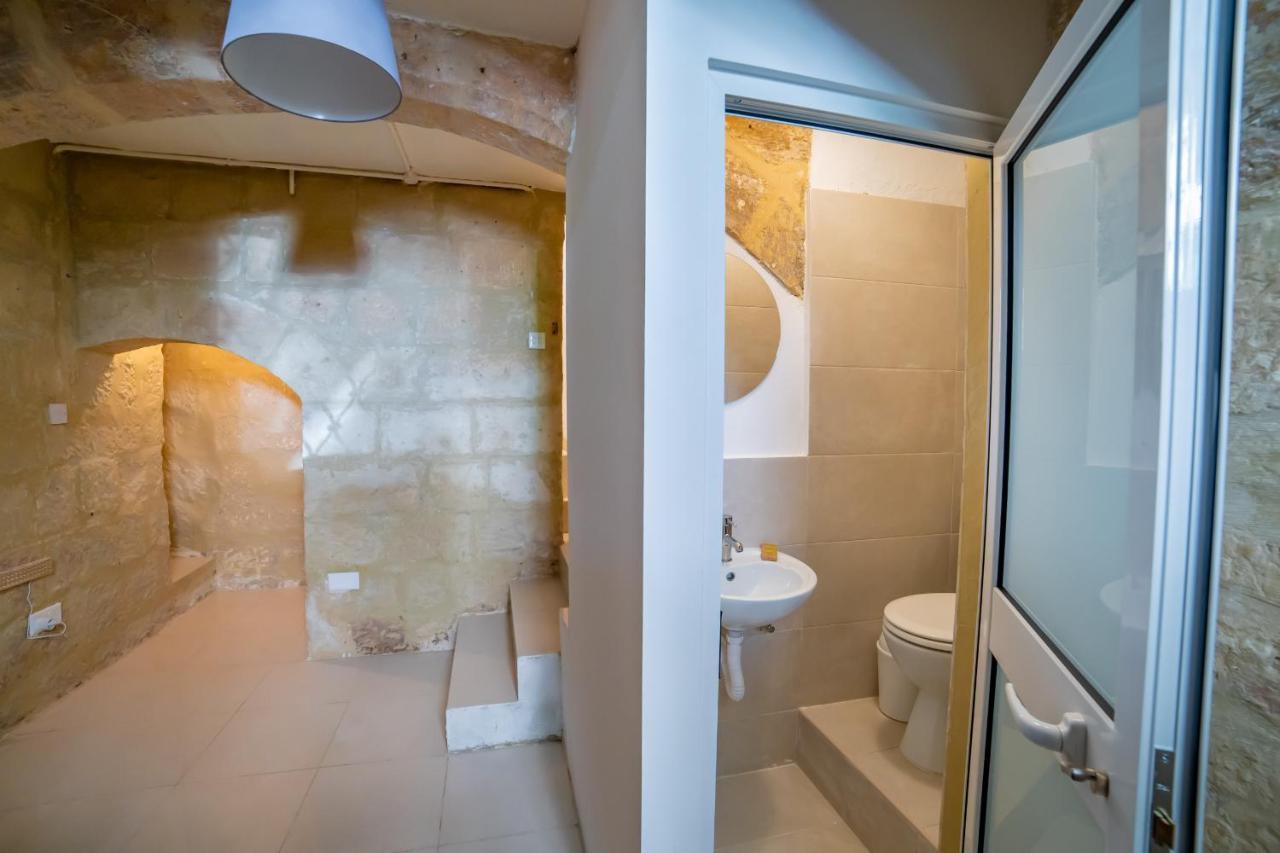 Carmelita Maisonette Валетта Экстерьер фото