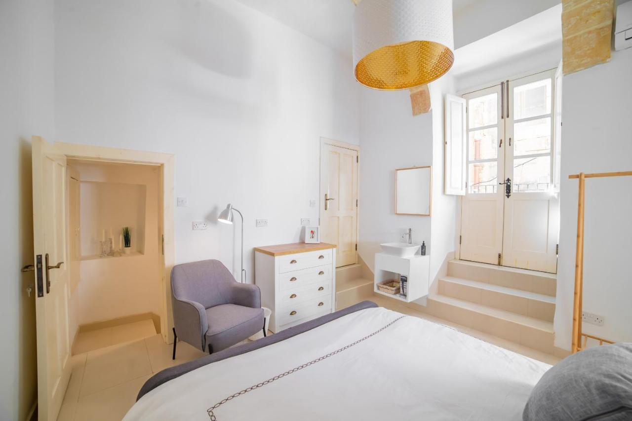 Carmelita Maisonette Валетта Экстерьер фото