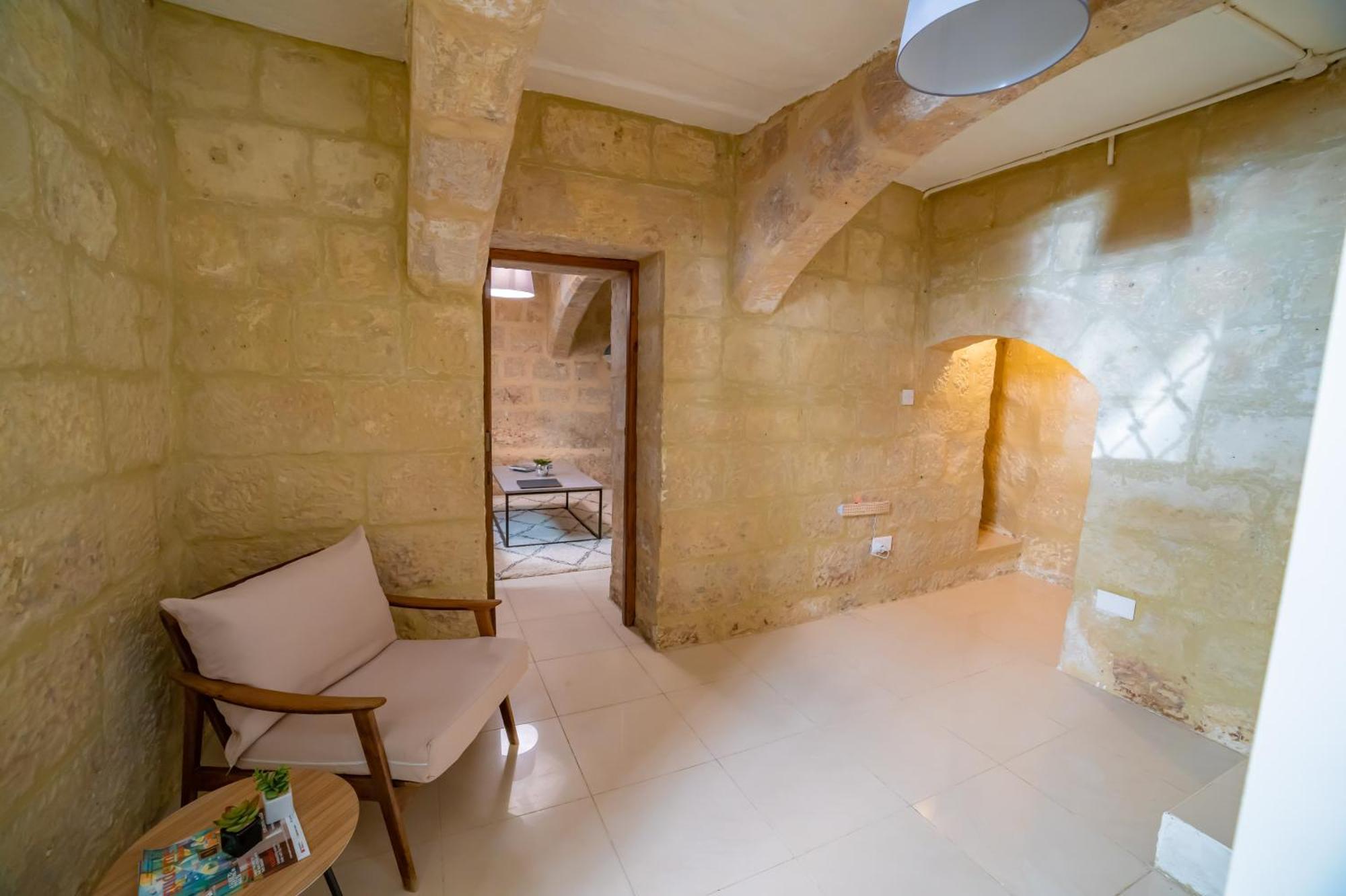 Carmelita Maisonette Валетта Экстерьер фото